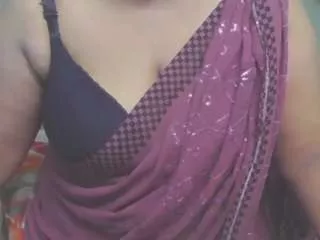 Saanvipranha from CamSoda