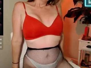 Suggestivebehavior from CamSoda