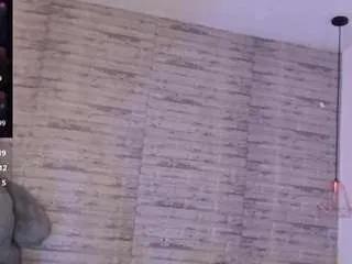 Tinnahottie from CamSoda