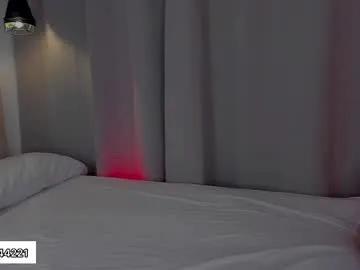 _e_m_m_a_1 from Chaturbate