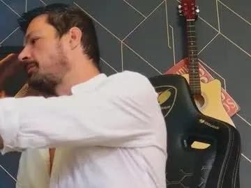 Aaronbomer from Chaturbate