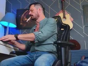 Aaronbomer from Chaturbate