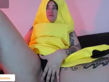 Agata_bolton from Chaturbate