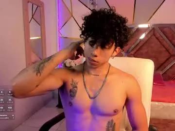 Akazaboy from Chaturbate