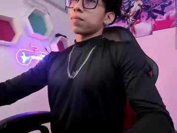Akazaboy from Chaturbate