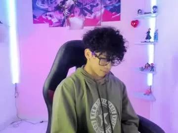 Akazaboy from Chaturbate