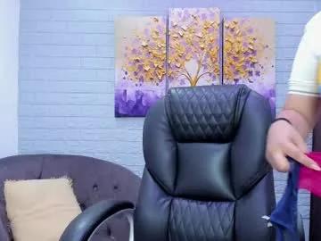 Alaiasmile_ from Chaturbate
