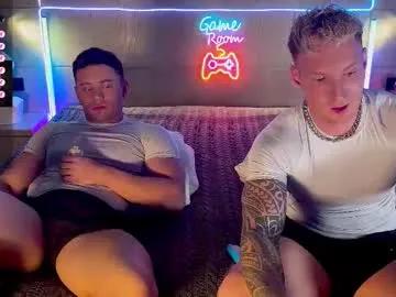 Alltimehorny19 from Chaturbate