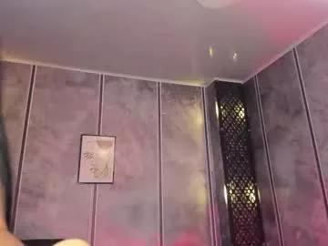 Amara_lewiis from Chaturbate