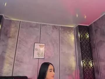Amara_lewiis from Chaturbate