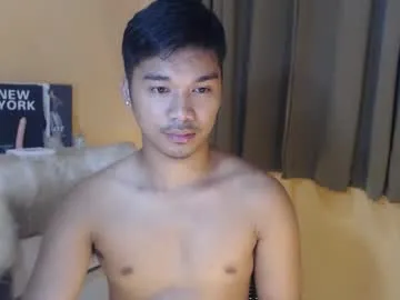 Asianhunk_jamesx from Chaturbate