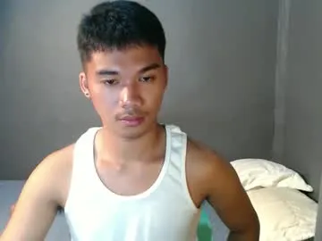Asianhunk_jamesx from Chaturbate