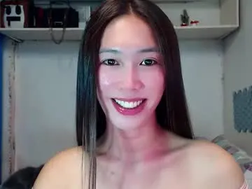 Asianqt19 from Chaturbate
