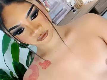 Ava_lux from Chaturbate