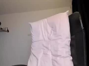 Barbiecumhott from Chaturbate