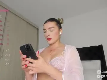 Barbiemillit from Chaturbate