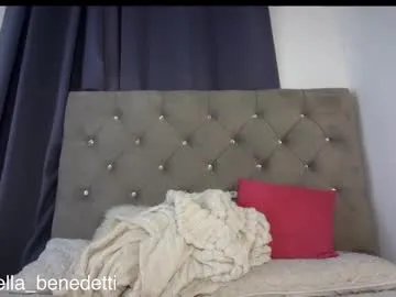 Bella_benedetti from Chaturbate