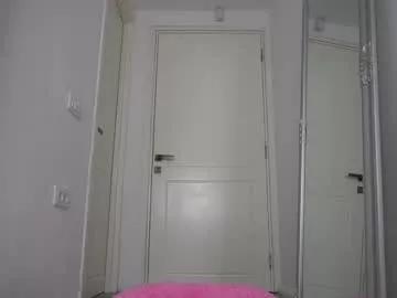 Bella_blonda from Chaturbate