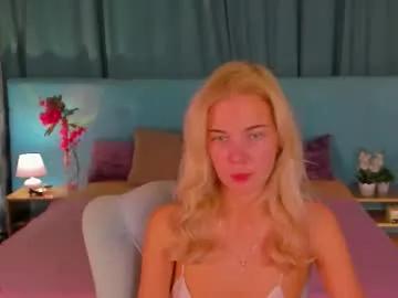 Bella_stewartt from Chaturbate