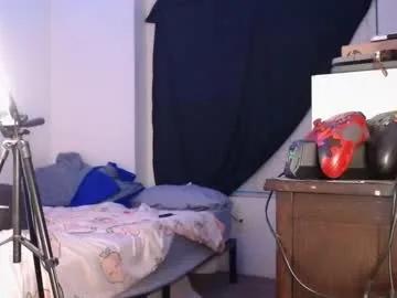 Bellamonroee from Chaturbate