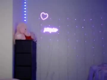Bellamonroee from Chaturbate