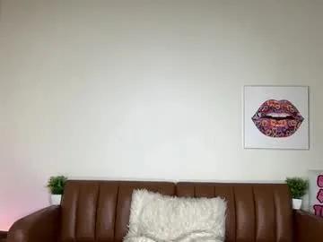 Bunnieandthedude from Chaturbate