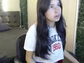 Bunnywhite21 from Chaturbate