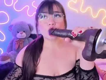 Cassiebigass_ from Chaturbate