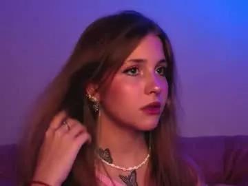 Ceceliapidcock from Chaturbate