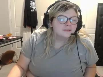 cuddlebudeez from Chaturbate