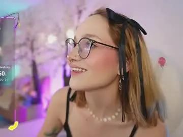 Dalahiarushh from Chaturbate