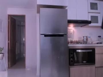 Dannahyde from Chaturbate