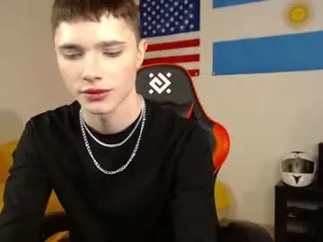 Danny_noir from Chaturbate