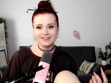Dellacrush_ from Chaturbate