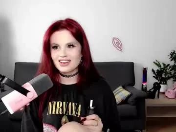 Dellacrush_ from Chaturbate