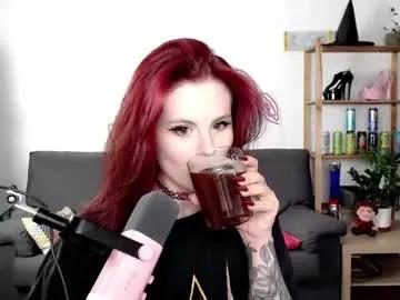 Dellacrush_ from Chaturbate
