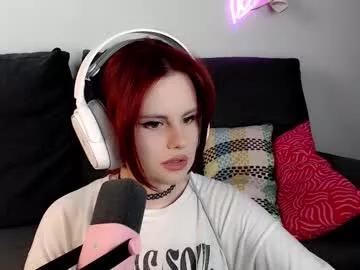 Dellacrush_ from Chaturbate