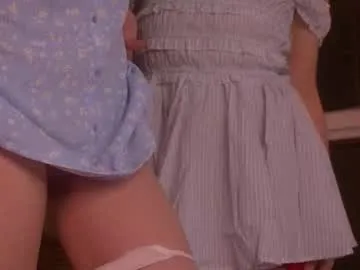 Divine_lights from Chaturbate