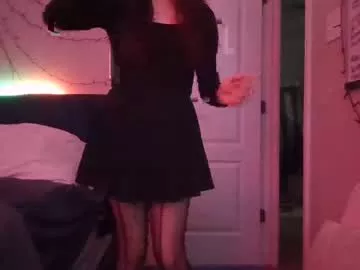 Dvadaisy from Chaturbate