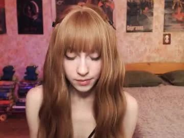Ellie_friendly from Chaturbate
