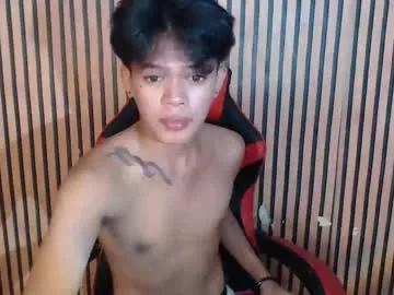Emerald_cummer from Chaturbate