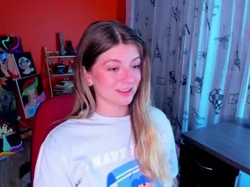 Emmaa_hostt from Chaturbate