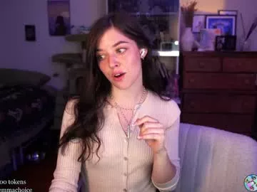 Emmachoice from Chaturbate