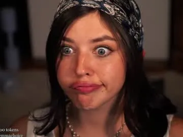 Emmachoice from Chaturbate