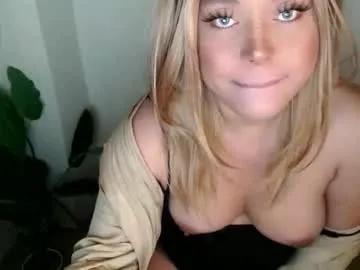 Emmawatsoons from Chaturbate