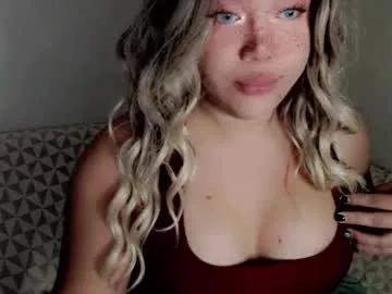 Emmawatsoons from Chaturbate