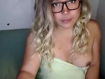 Emmawatsoons from Chaturbate
