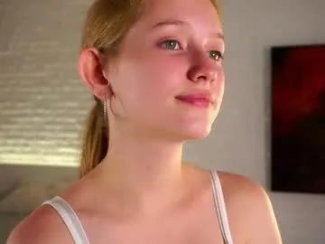 Emmyleri from Chaturbate