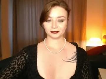 eve_nevertamed from Chaturbate