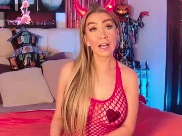 Evelynagrey from Chaturbate